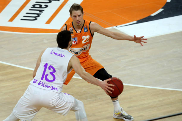 私与自主控 私与自主控